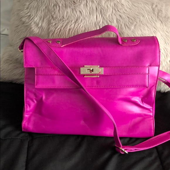 Hot pink bag - Picture 1 of 8